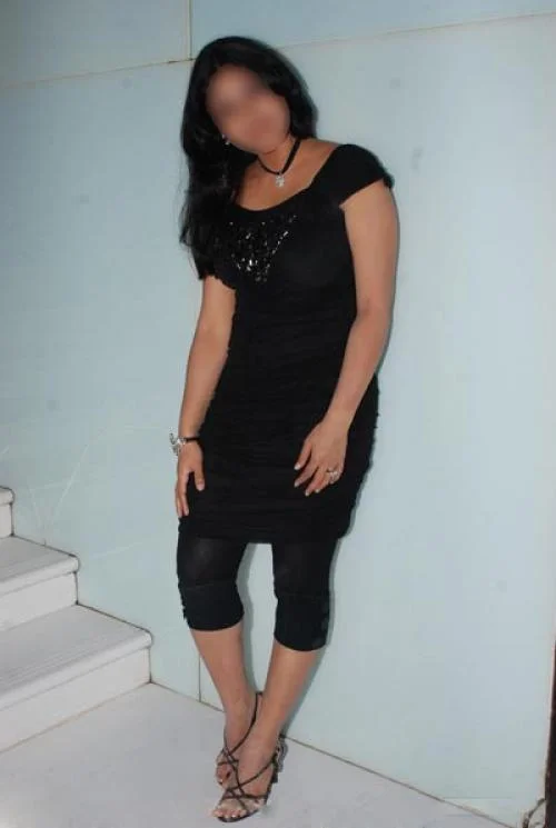 Call Girls Ingraj Bazar